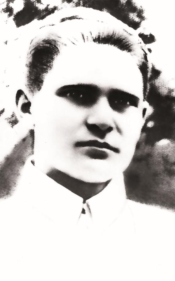 Бахарев Иван Иванович