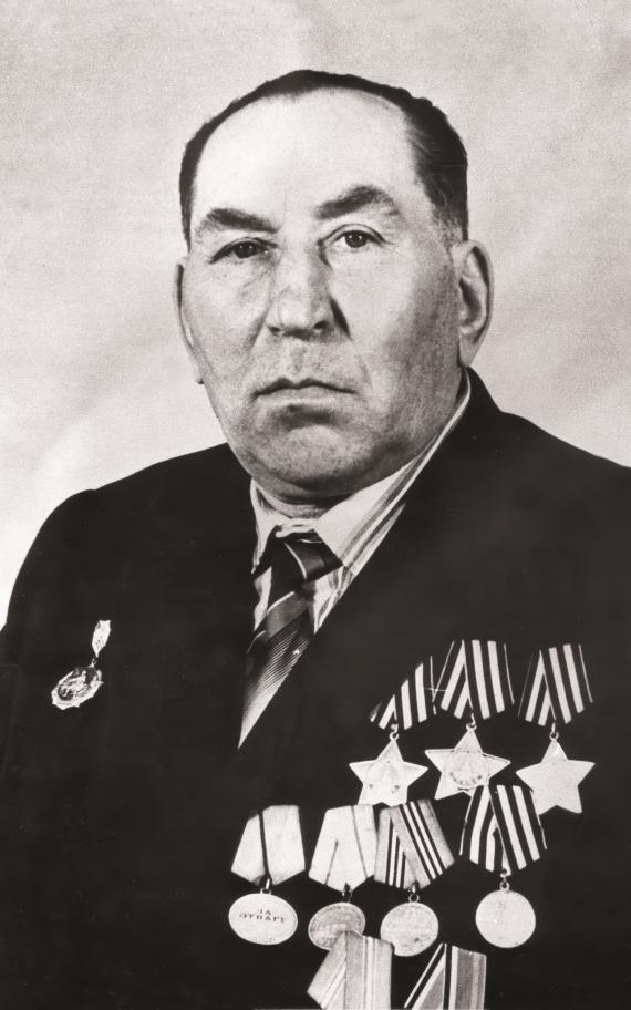 Усачев Виктор Федорович
