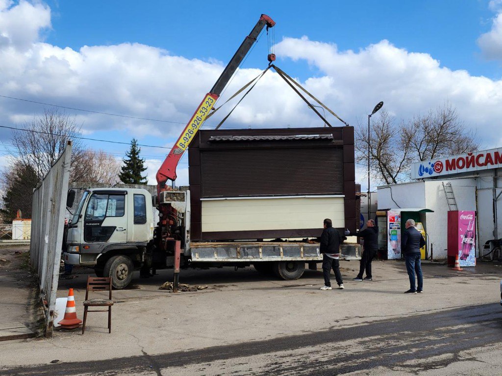 На Пристанционной в Ступино демонтировали торговые палатки