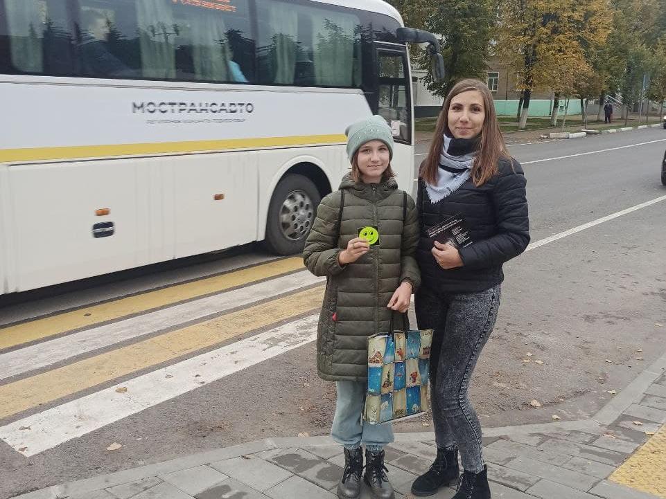 22 сентября на территории города Ступино сотрудники администрации г.о. Ступино провели мероприятие  НЕ ЛЕНИСЬ — ЗАСВЕТИСЬ.