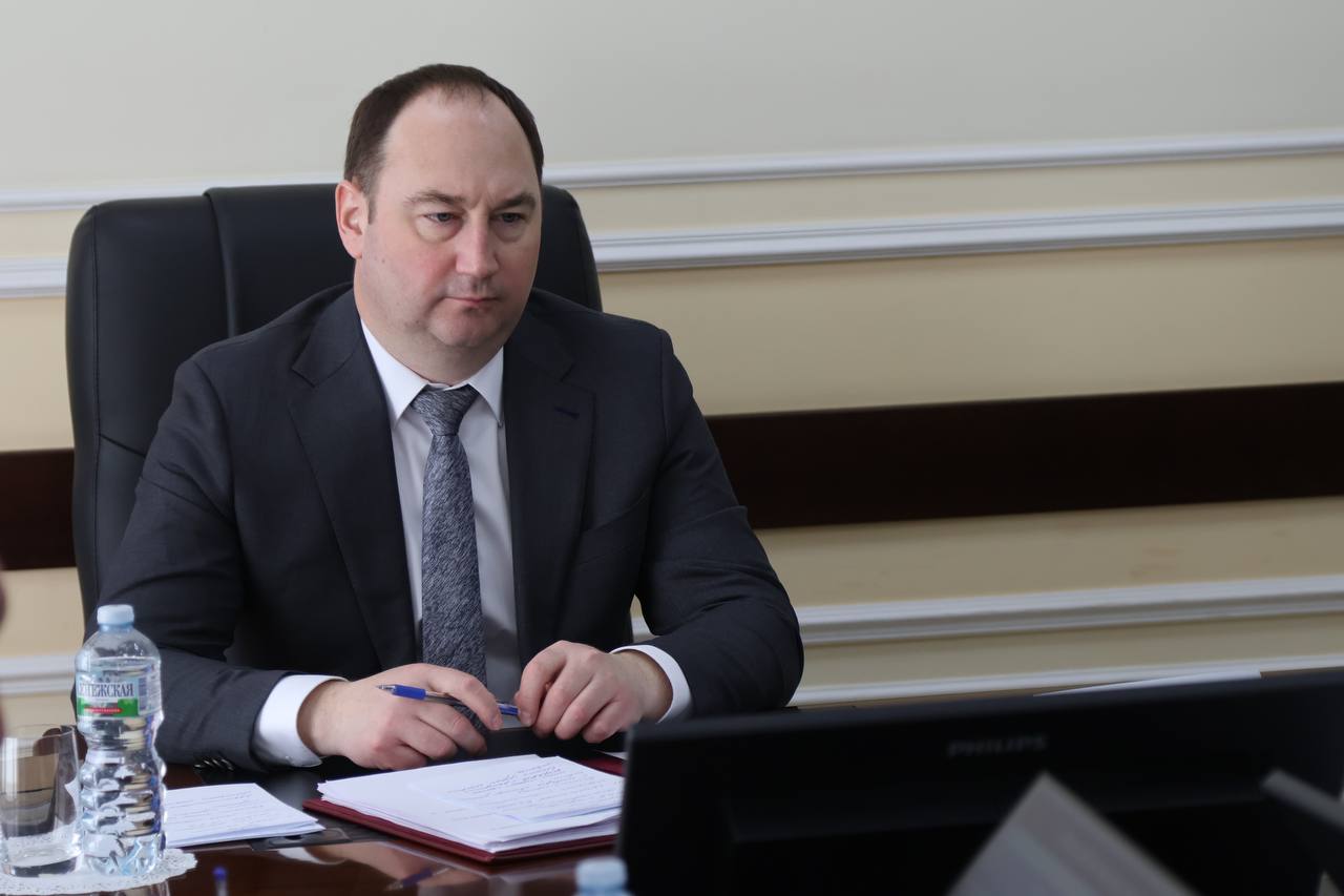 Общегородское совещание прошло под руководством главы округа180325