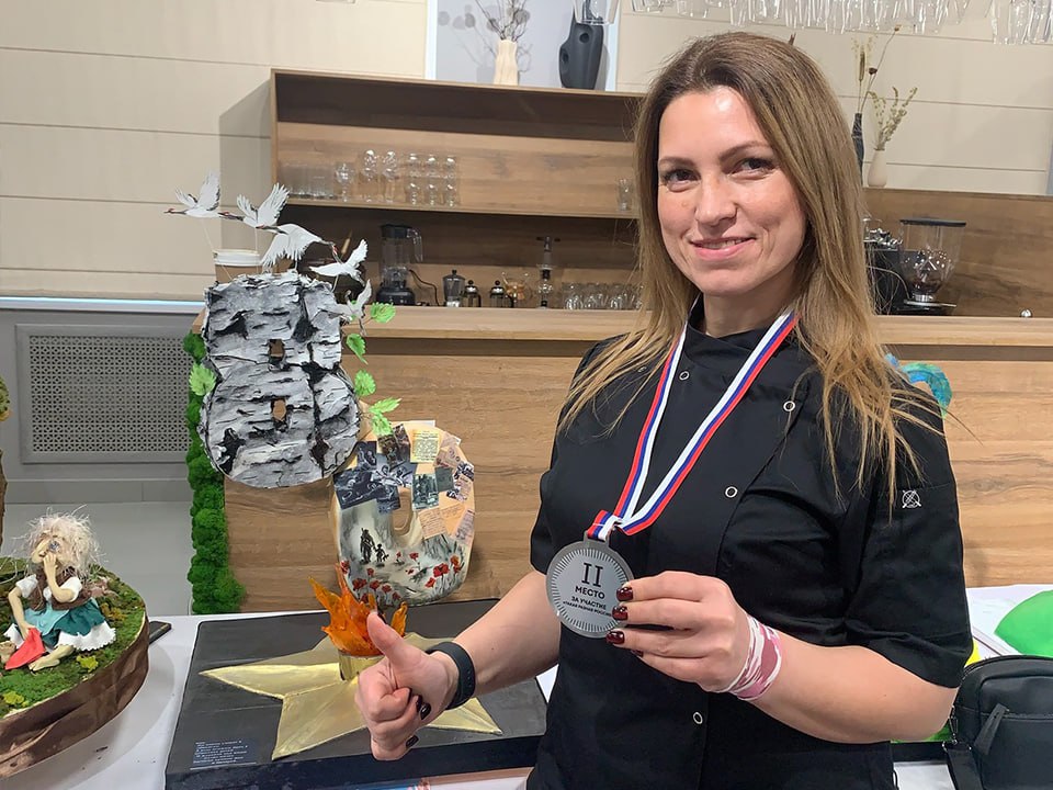 Ступинский кондитер завоевала серебряную медаль международного чемпионата4