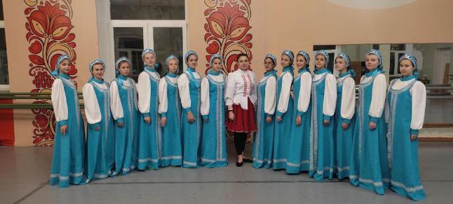 В рамках проекта инициативного бюджетирования приобретены танцевальные костюмы для детского коллектива «Калин001