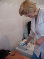 Лечение аппаратом внутритканевой электростимуляции 'ЭСП-01' проводит врач-специалист Овчарова Н.А.